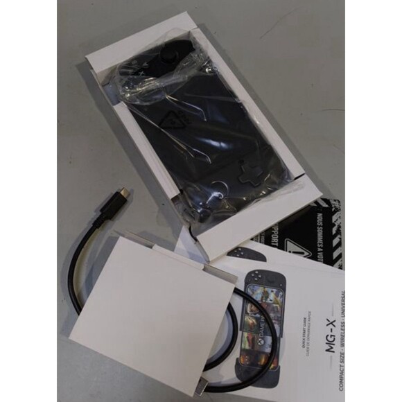 RIG Nacon MG-X for iPhone Certified MFi Wireless Gaming Controller iOS Xbox - Picture 3 of 6